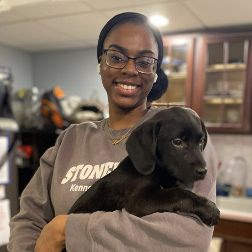 Taj, Groomer & Kennel Assistant